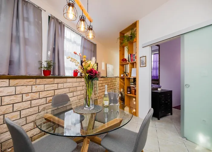 Apartment Glicinia Sibenik